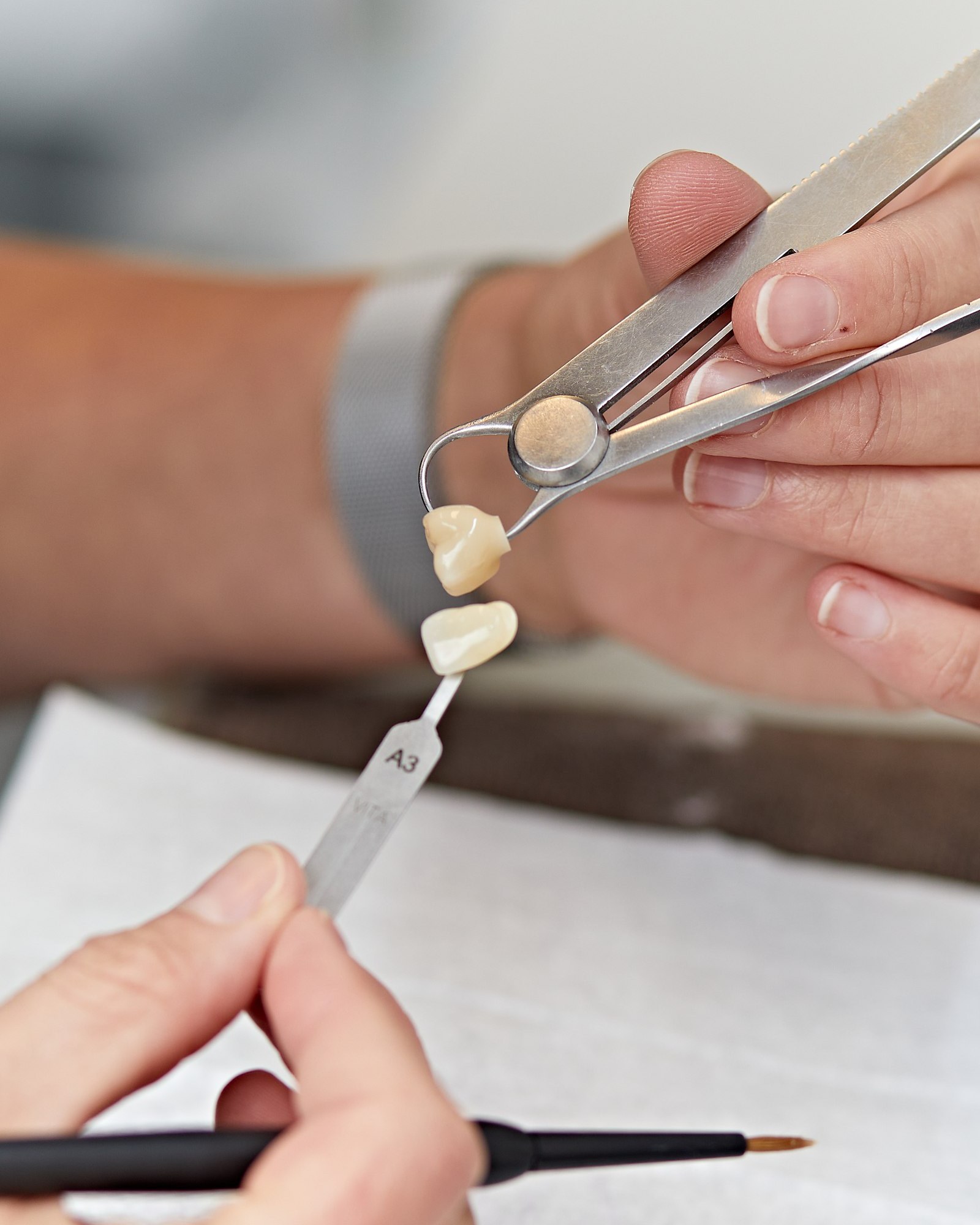 Dental lab, shade matching